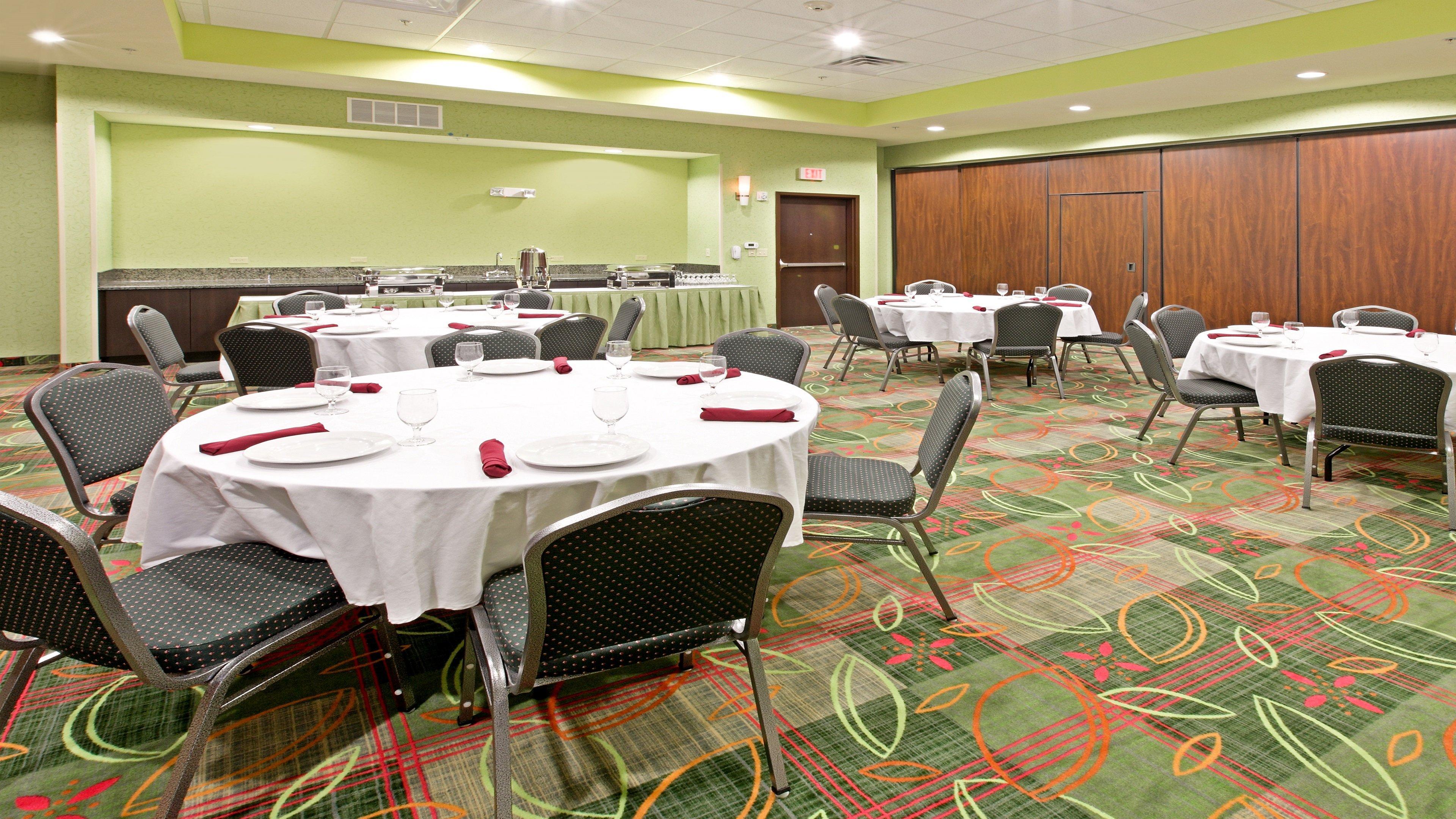 Holiday Inn Garland By Ihg Luaran gambar