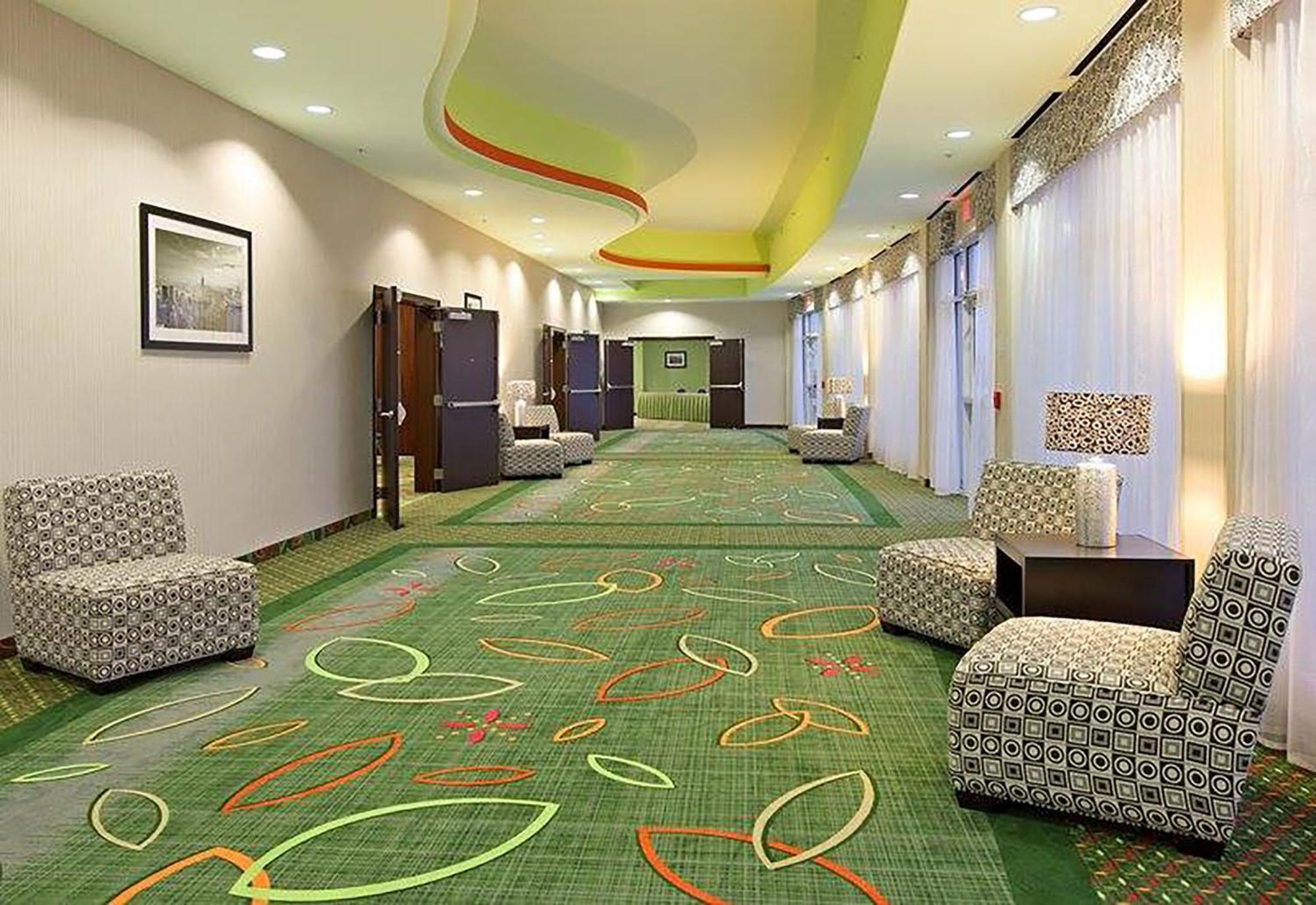 Holiday Inn Garland By Ihg Luaran gambar
